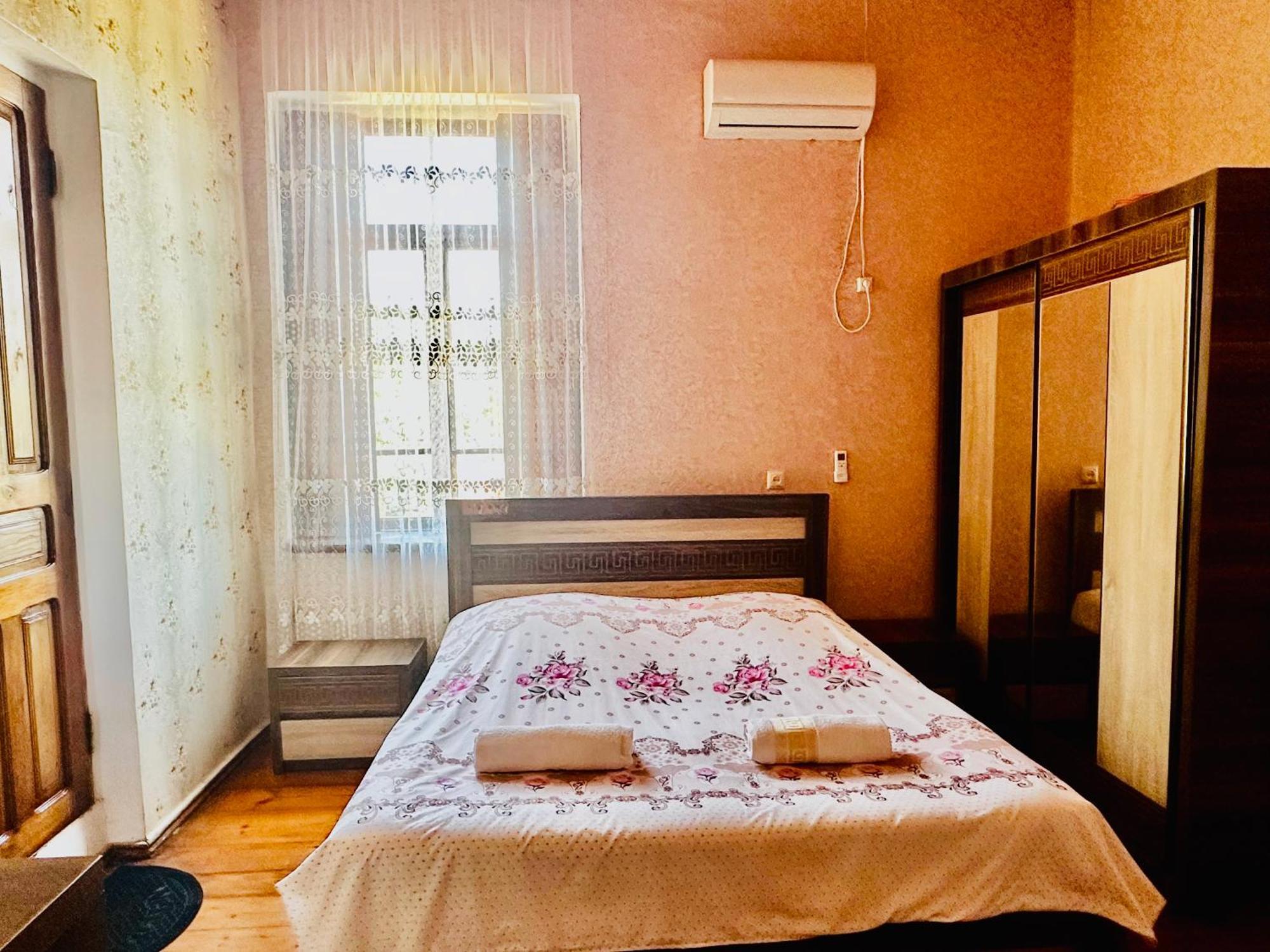Guesthouse Kamelia Martvili Ngoại thất bức ảnh