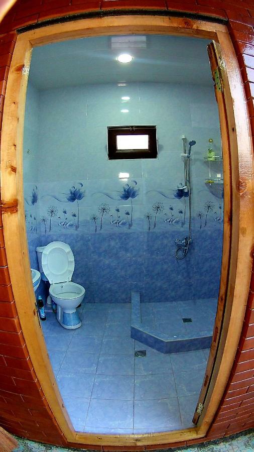 Guesthouse Kamelia Martvili Ngoại thất bức ảnh